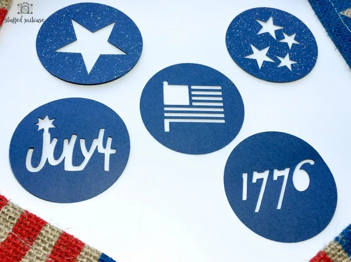 4th-of-July-Flashlights-craft-kids-Independence-Day-stencils