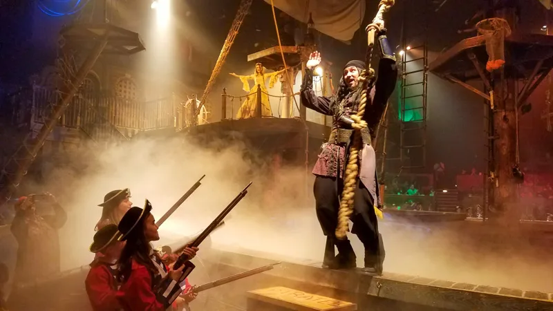The Pirate's Dinner Adventure in Buena Park, CA is a fun spot for families! | © Stuffed Suitcase
