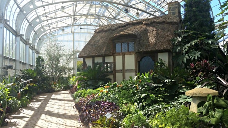 lewis ginter botanical garden conservatory in richmond virginia
