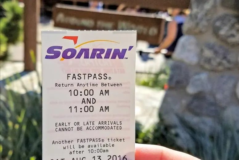 Disneyland Fastpass ticket (old)
