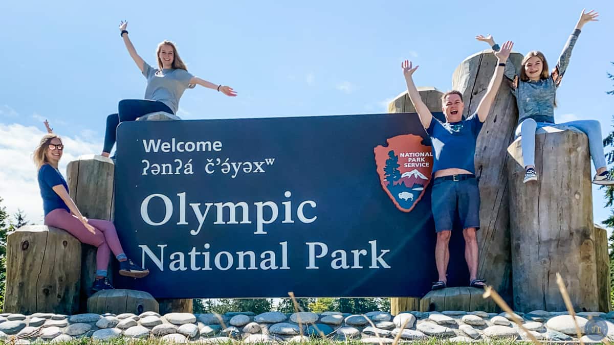 olympic national park visitors welcome sign