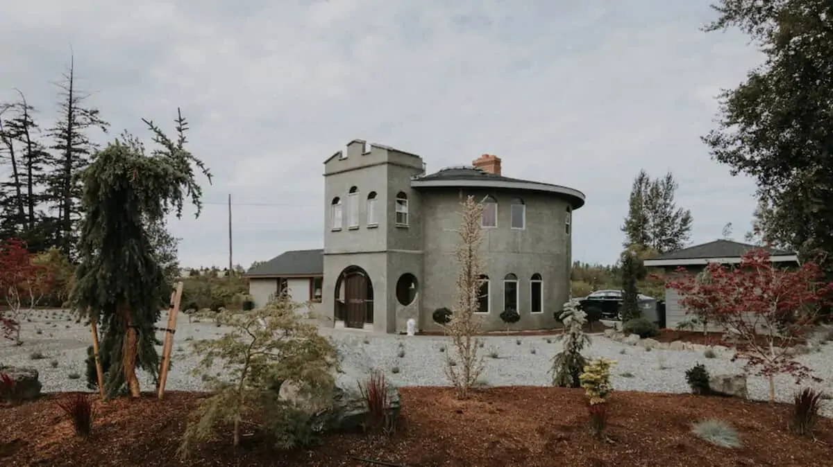 sequim wa lavender castle for rent on airbnb