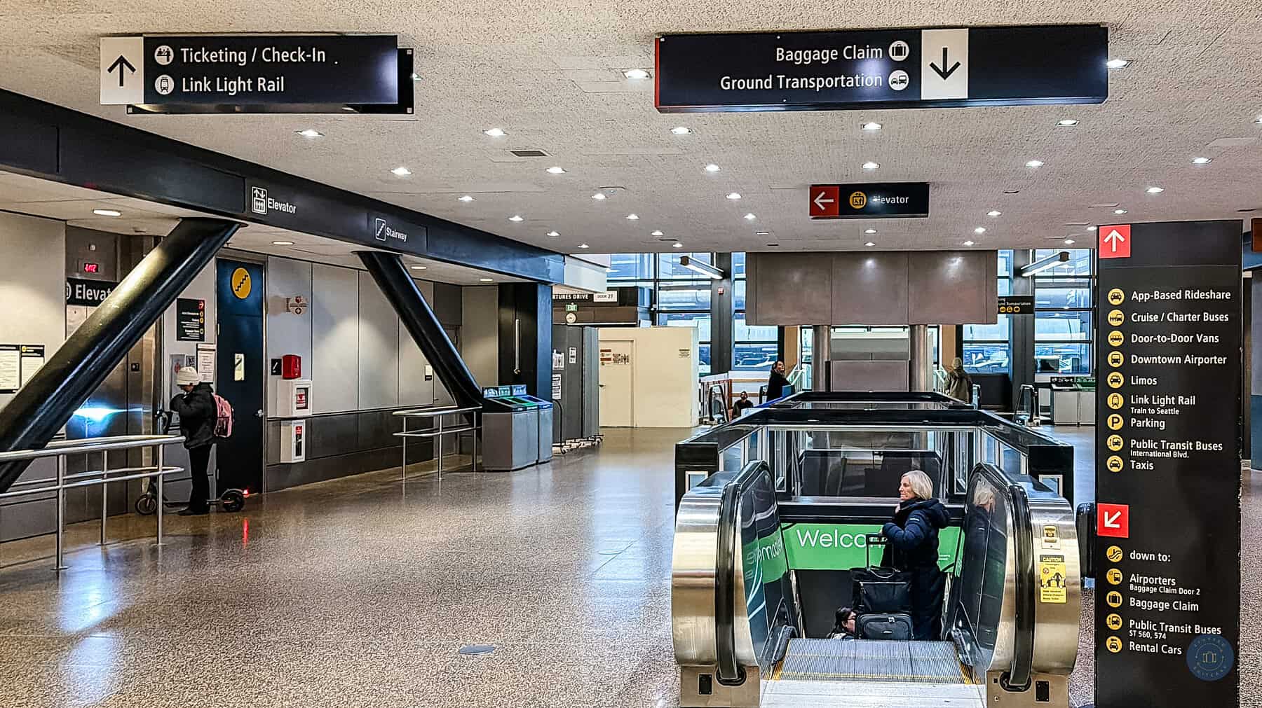 leaving SEA gates to baggage claim