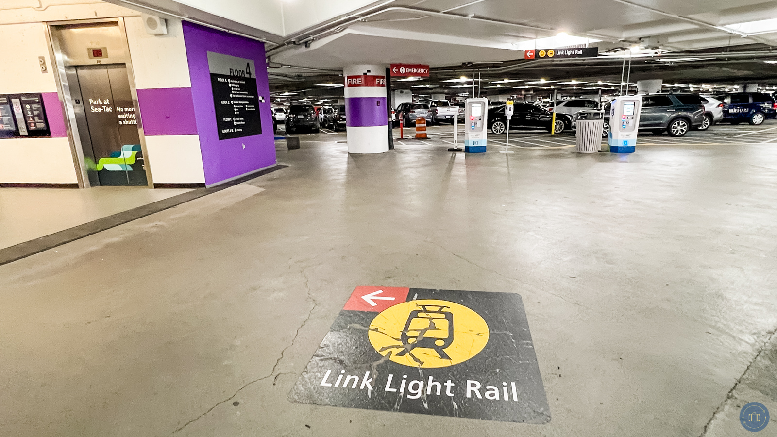 seattle airport garage link light rail signs