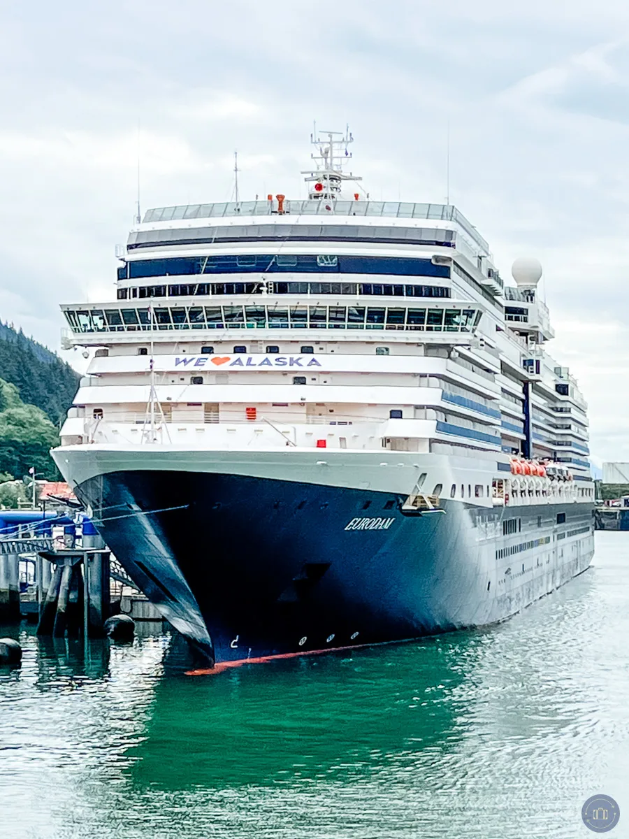 Cruising Off the Beaten Track in SE Alaska: Pelican - Currents Bluewater  Cruising