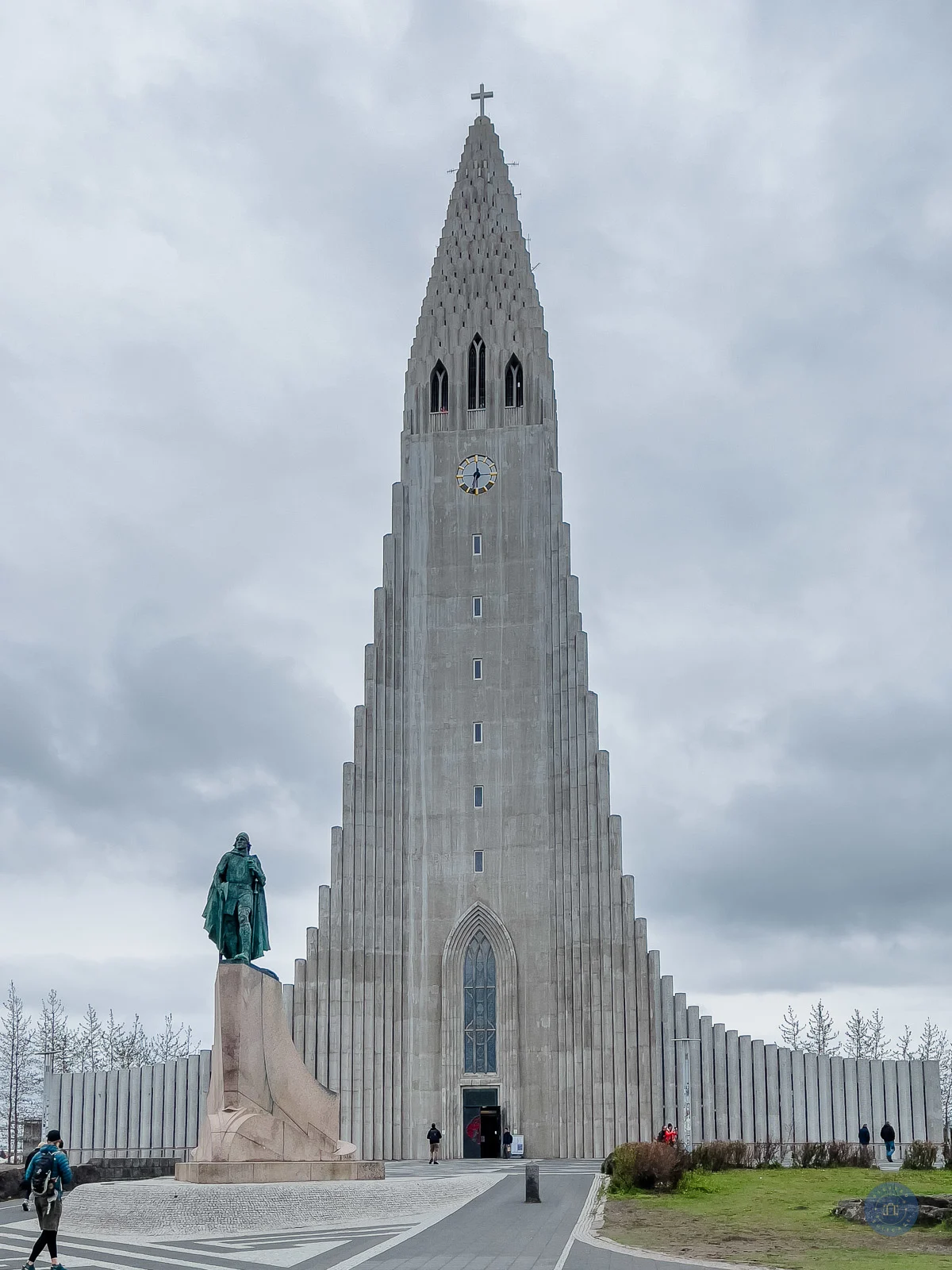hallgrimskirkja church in reykjavik iceland